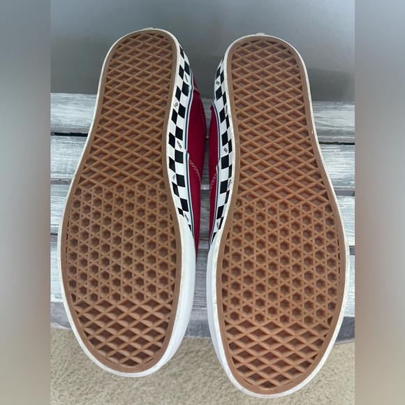 Vans • Mens size 12 - Picture 7 of 7